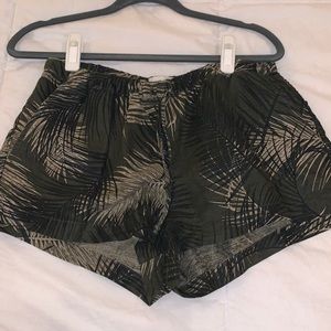 Aritzia shorts